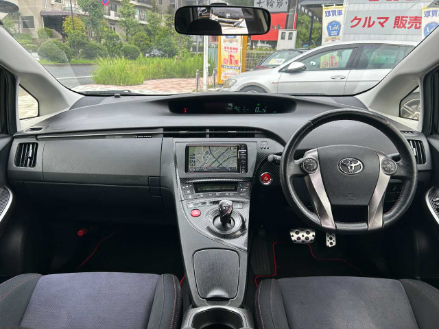 プリウス1.8 S ツーリングセレクション G's