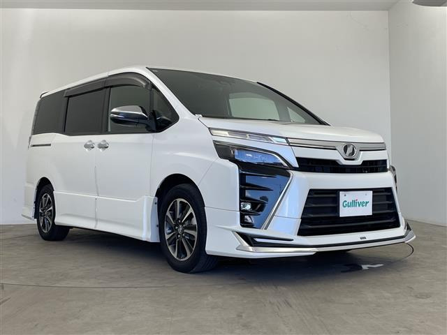 ヴォクシー2.0 ZS 煌