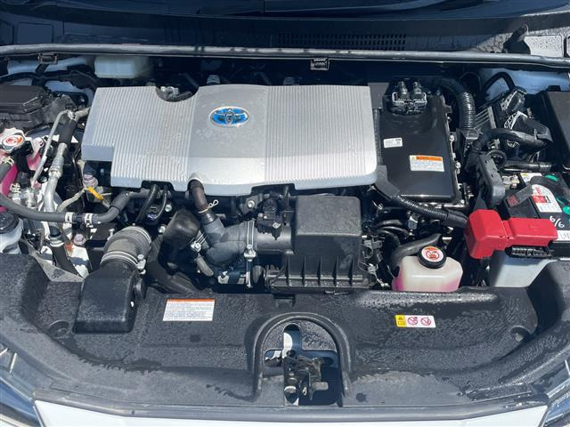 プリウス1.8 S