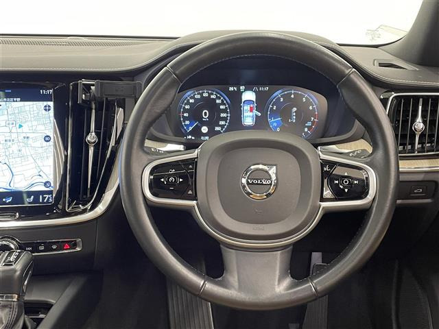 V60クロスカントリーT5 AWD プロ 4WD