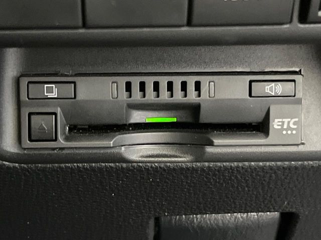 【ETC】高速道路の料金所をストレスなく通過!話題のスポットやサービスエリアに多い「スマートIC」利用時は必須のアイテムです。当店でセットアップを実施、ご納車当日からすぐにご利用いただけます!