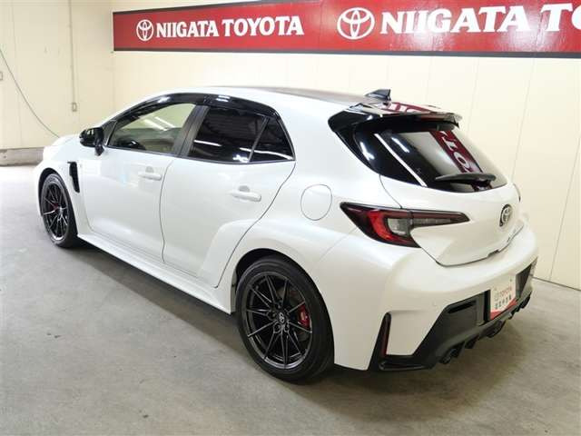 GRカローラ1.6 RZ 4WD