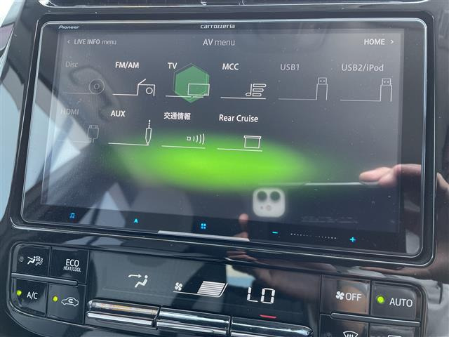 プリウス1.8 A E-Four 4WD