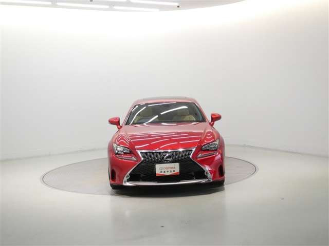 RC200t Fスポーツ