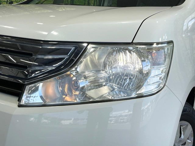 �y�����i�r�z�l�C�̏����i�r�𑕔����Ă���܂��B�i�r�̎g���₷���͂������A�I�[�f�B�I�@�\���[��!�L�����v�◷�s�͂������A�ʋ΂┃�����ȂǕ��i�̃h���C�u���y�����Ȃ�͂���