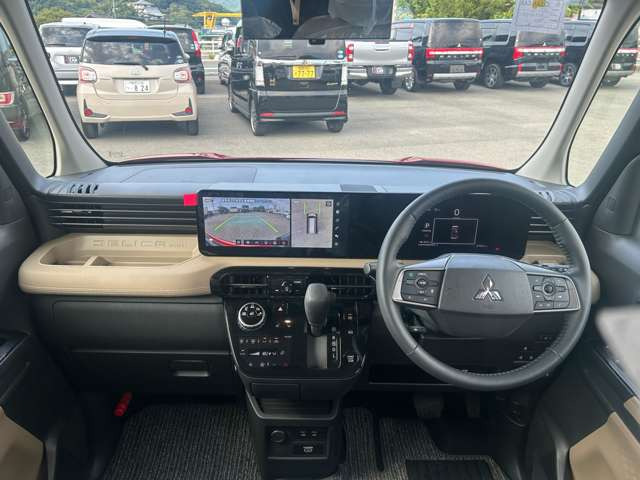 デリカミニT プレミアム デリマル パッケージ 4WD