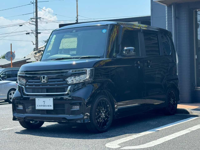 N-BOXカスタムL ターボ スタイルプラス ブラック