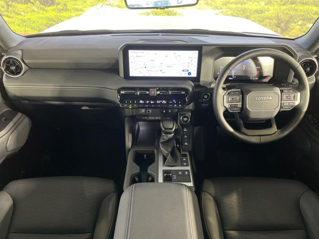 ランドクルーザー2502.8 VX ディーゼル 4WD