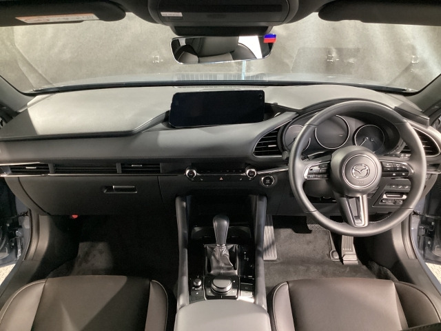 MAZDA3ファストバック1.8 XD ドライブ エディション 4WD