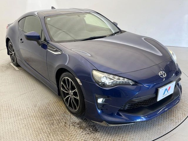 トヨタ 86 2.0 GT 173.8万円 平成29年(2017年) 大阪府 中古車 - 価格.com