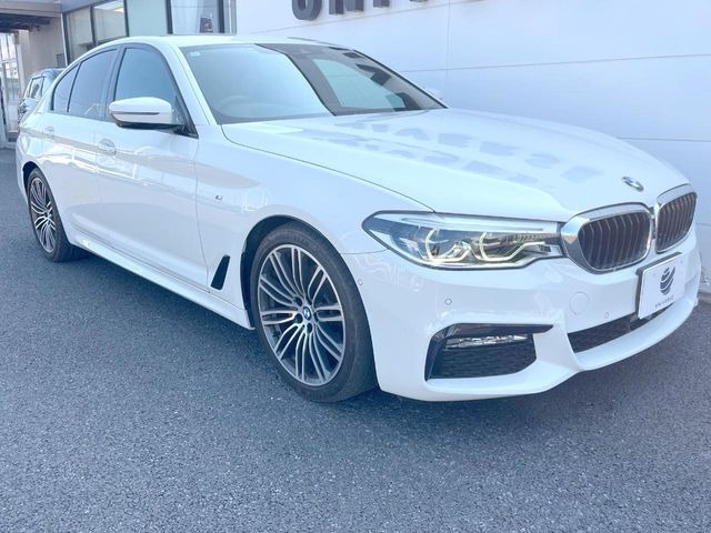 �������t�т̕ۏ؂̑��A���S�̍Œ�3�N�E���s�������ۏ�(�L��)�����p�ӁB�A���Ԃ����S���Ă��y���݂���������l�A�ۏؓ��e���[���͂������A�����_��&�I�C�������⃍�[�h�T�[�r�X���t�т��Ă���܂��B