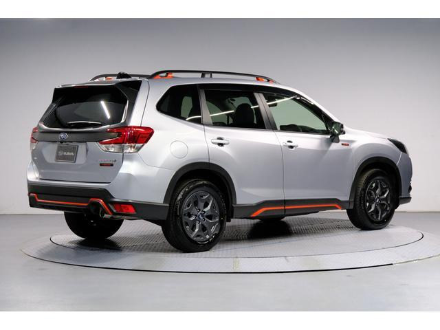 フォレスター2.0 エックスブレイク 4WD