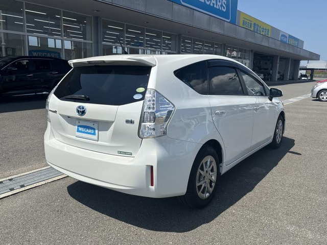 プリウスα1.8 S チューンブラック