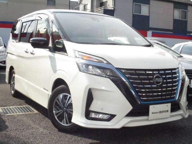 セレナ1.2 e-POWER ハイウェイスターV