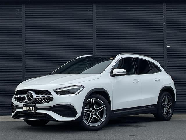 GLAクラスGLA200d 4マチック AMGライン 4WD