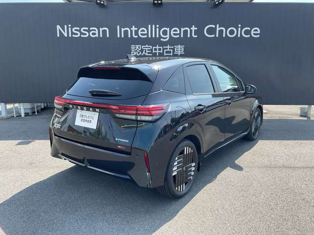 ノートオーラ1.2 G レザーエディション