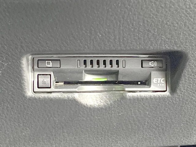 【ETC】高速道路の料金所をストレスなく通過!話題のスポットやサービスエリアに多い「スマートIC」利用時は必須のアイテムです。当店でセットアップを実施、ご納車当日からすぐにご利用いただけます!