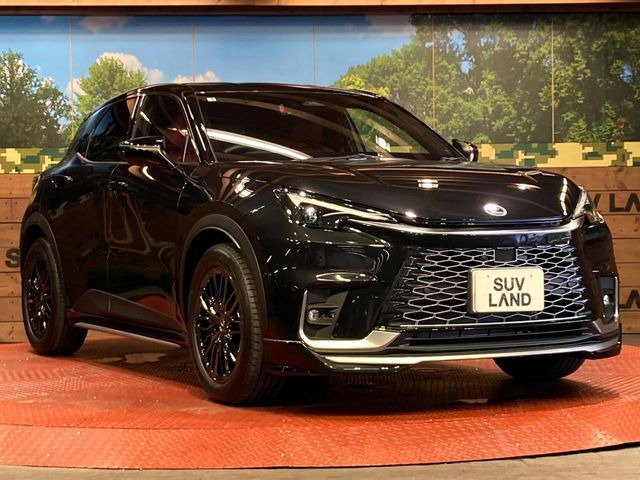 �������x�̃K���X�疌�ŝ����͂������A�㎿�ȃc���E����������B���O����_���J�����؂Ȉ��Ԃ�ی삵�A�F�����E�򉻂�h�~�B�u�e�X�v���b�V���R�[�g�v�A�u�e�v���~�b�T�R�[�g�v���炨�I�т��������܂��B