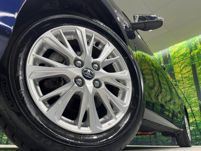�y����15�C���`�A���~�z�C�[���z�O�ςɃ}�b�`���������A���~�z�C�[���𑕒����Ă���܂��B�e��ЊO�A���~�z�C�[����A�X�^�b�h���X�^�C�����戵�����Ă���܂��B���񂲑��k����������
