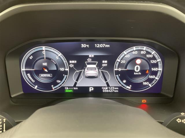 アウトランダーPHEV 2.4 P 4WD