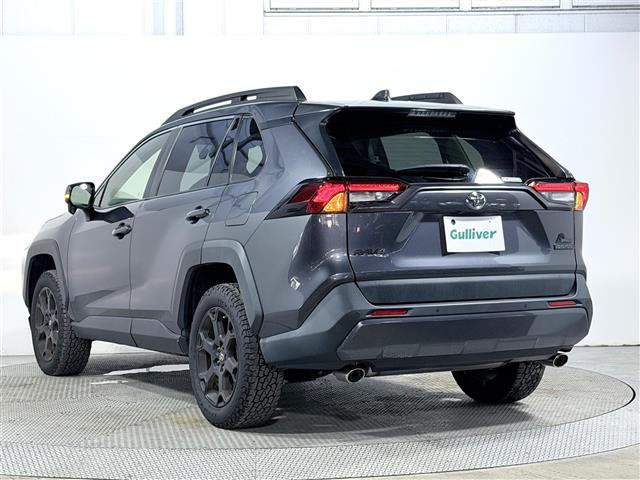RAV42.0 アドベンチャー オフロードパッケージ 4WD