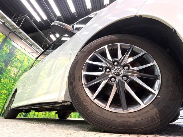 �y�����A���~�z�C�[���z�O�ςɃ}�b�`���������A���~�z�C�[���𑕒����Ă���܂��B�e��ЊO�A���~�z�C�[����A�X�^�b�h���X�^�C�����戵�����Ă���܂��B���񂲑��k����������