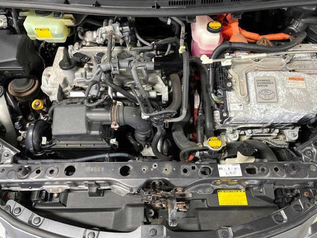 親切・丁寧な専門メカニックスタッフが応対!・車検・点検整備・事故等の修理などアフターサービスも安心。お車のカスタマイズもネクステージのサービススタッフまでご相談ください!