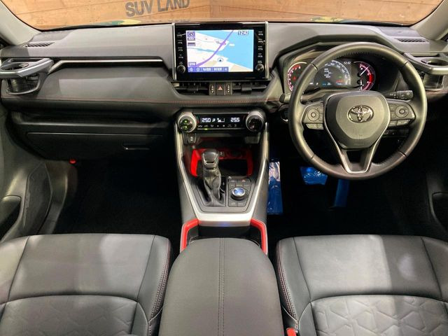 RAV42.0 アドベンチャー オフロードパッケージ 4WD