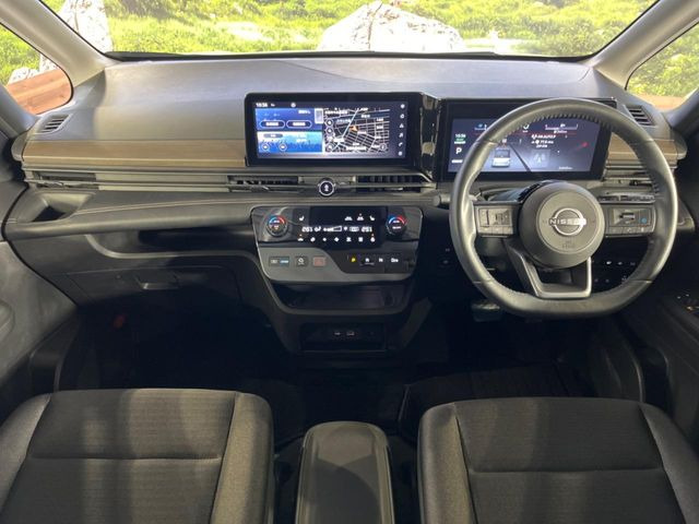 セレナ1.4 e-POWER ハイウェイスターV