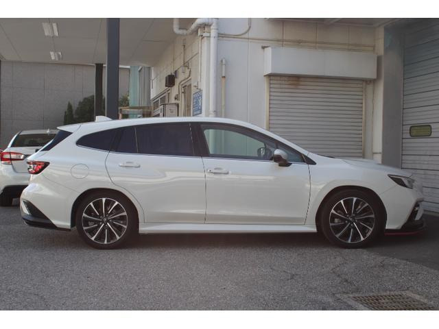 レヴォーグ1.8 STI スポーツ EX 4WD