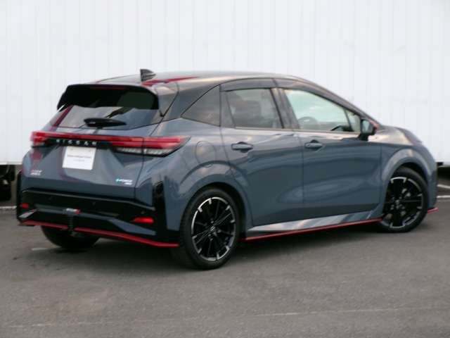 ノートオーラ1.2 NISMO チューンド e-POWER 4WD