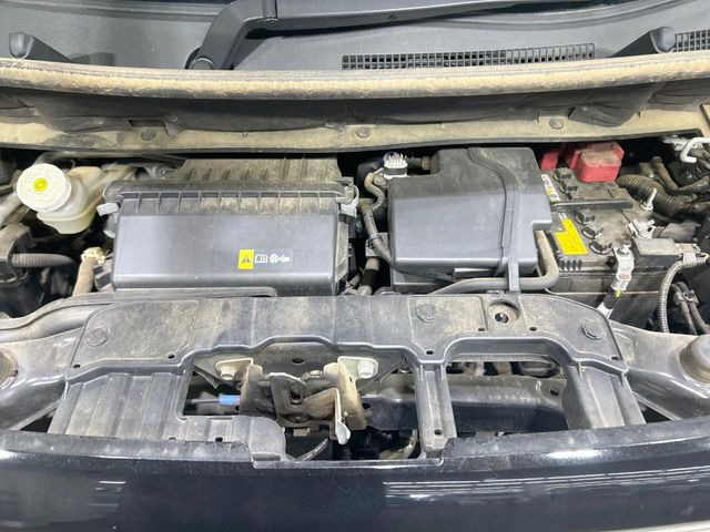親切・丁寧な専門メカニックスタッフが応対!・車検・点検整備・事故等の修理などアフターサービスも安心。お車のカスタマイズもネクステージのサービススタッフまでご相談ください!