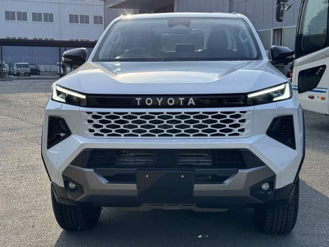 この度はオートサルーン羽山の在庫車をご覧いただきありがとうございます。多くのお客様にご支持いただき創業39年を迎えました。これからも多くの皆様に支持いただけるようお車をお届けします。