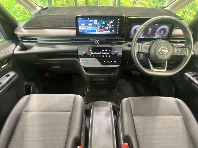 セレナ1.4 e-POWER ハイウェイスターV