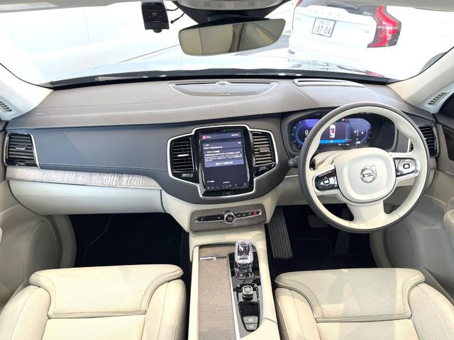 XC90アルティメット B5 AWD 4WD