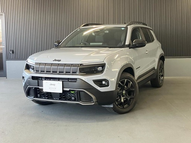 アベンジャー4xe ハイブリッド アップランド 4WD