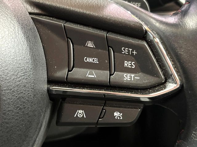 【マツダ・レーダークルーズコントロール】高速道路での長距離走行が楽に!自動で速度を保つクルーズコントロールが、衝突軽減システムと連携し、前方の車両を感知して車間を保つように速度調節してくれます!!