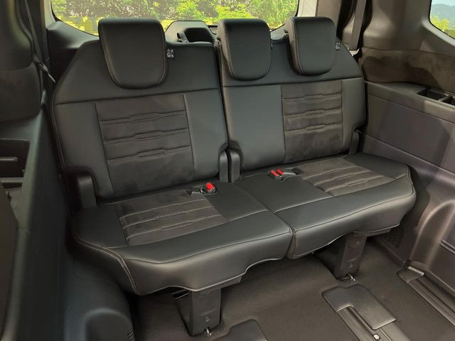 3��ڃV�[�g�͂�������ԗǍD����l�ł��������ƍ����Ē����܂��̂ŁA��l���ł̂��o���������N���N�ł��􂲉Ƒ��ŁA�C�̒m�ꂽ���ԂŁA�h���C�u�ɍs���̂��y���݂ł��ˁ�