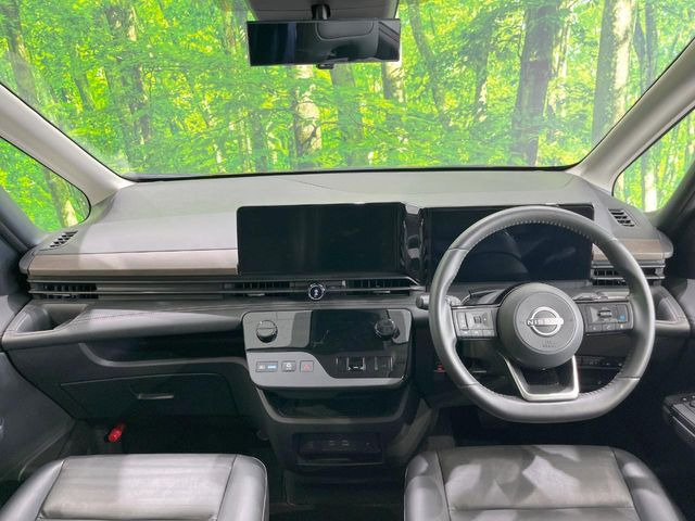 セレナ1.4 e-POWER ハイウェイスターV 90周年記念車