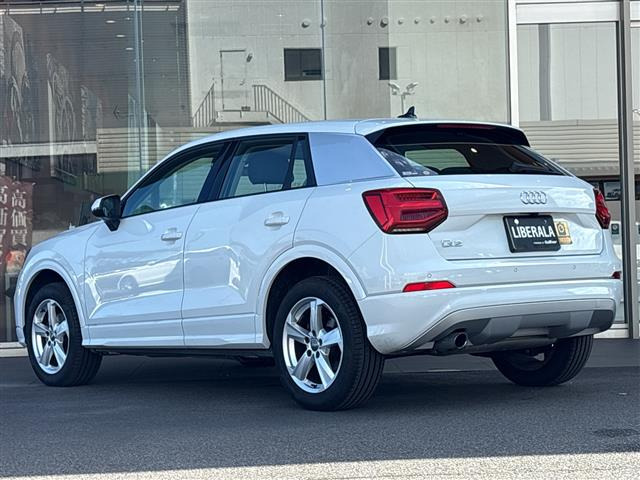 Q230 TFSI スポーツ