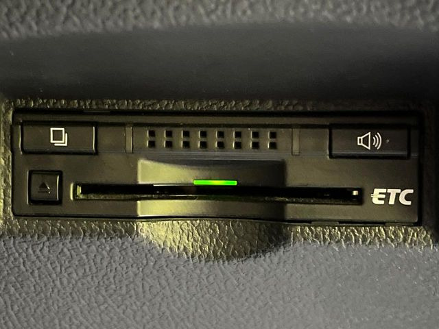 【ETC】高速道路の料金所をストレスなく通過!話題のスポットやサービスエリアに多い「スマートIC」利用時は必須のアイテムです。当店でセットアップを実施、ご納車当日からすぐにご利用いただけます!
