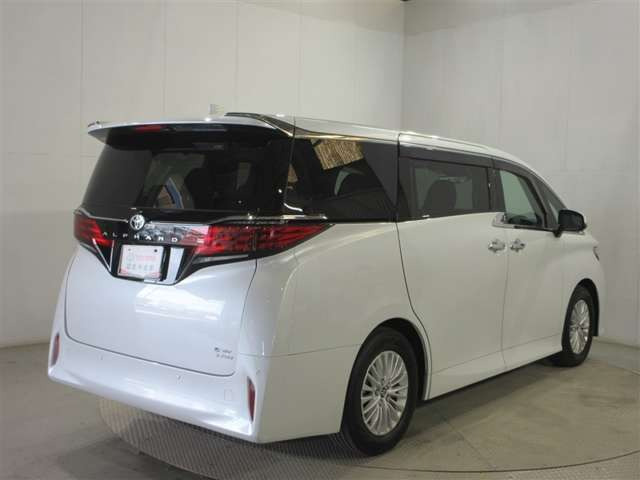 アルファードハイブリッド 2.5 X E-Four 4WD