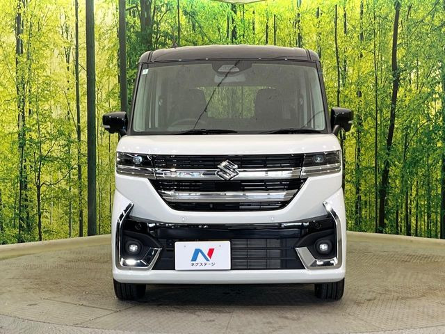 弊社では、全車『修復歴なし』のお車のみ取り扱っております。専任バイヤーによる厳選した仕入れの後、入庫後の車両チェックを行い、ネクステージが認定した高品質な中古車をご提供しております。