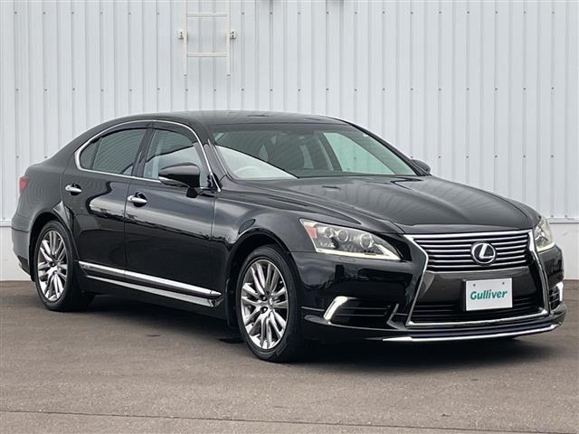 LS600h バージョンL 4WD