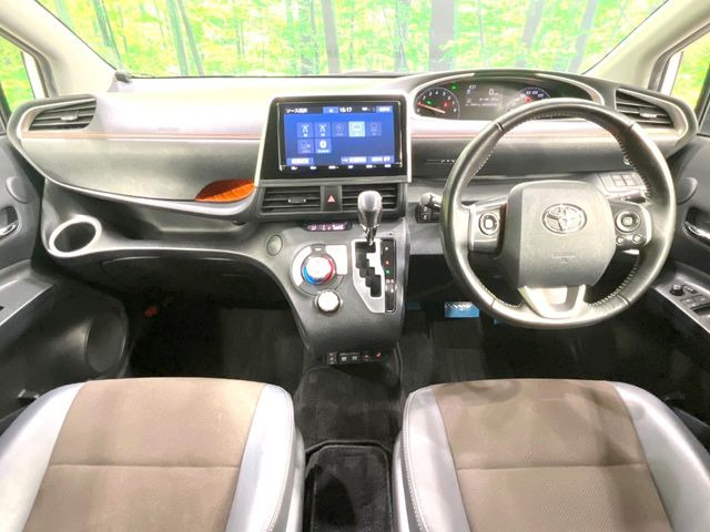 シエンタ1.5 G クエロ