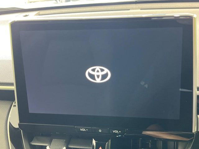 �y10.5�C���` �f�B�X�v���C�I�[�f�B�I�z���ʂ̃f�B�X�v���C��AppleCarPlay��AndroidAuto�����p�\�B�傫�ȉ�ʂŃX�}�z�i�r�A�v���������p���������܂���