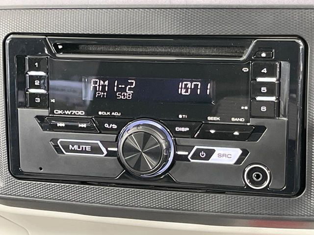 お好きな音楽を車内でお楽しみいただけます♪スピーカー交換・ウーハー追加などの音質向上や、最新ナビ・後席モニター等の取り付けも是非ご相談ください!