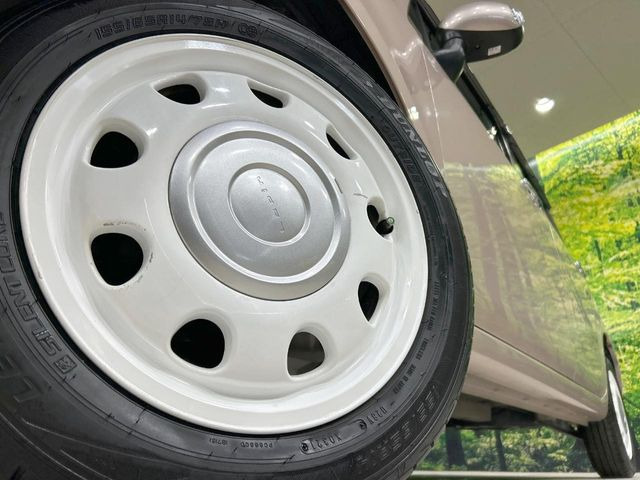 �y����14�C���`�A���~�z�C�[���z�O�ςɃ}�b�`���������A���~�z�C�[���𑕒����Ă���܂��B�e��ЊO�A���~�z�C�[����A�X�^�b�h���X�^�C�����戵�����Ă���܂��B���񂲑��k����������