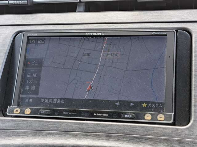 プリウス1.8 S