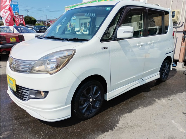 ソリオ1.2 ブラック＆ホワイトII 4WD